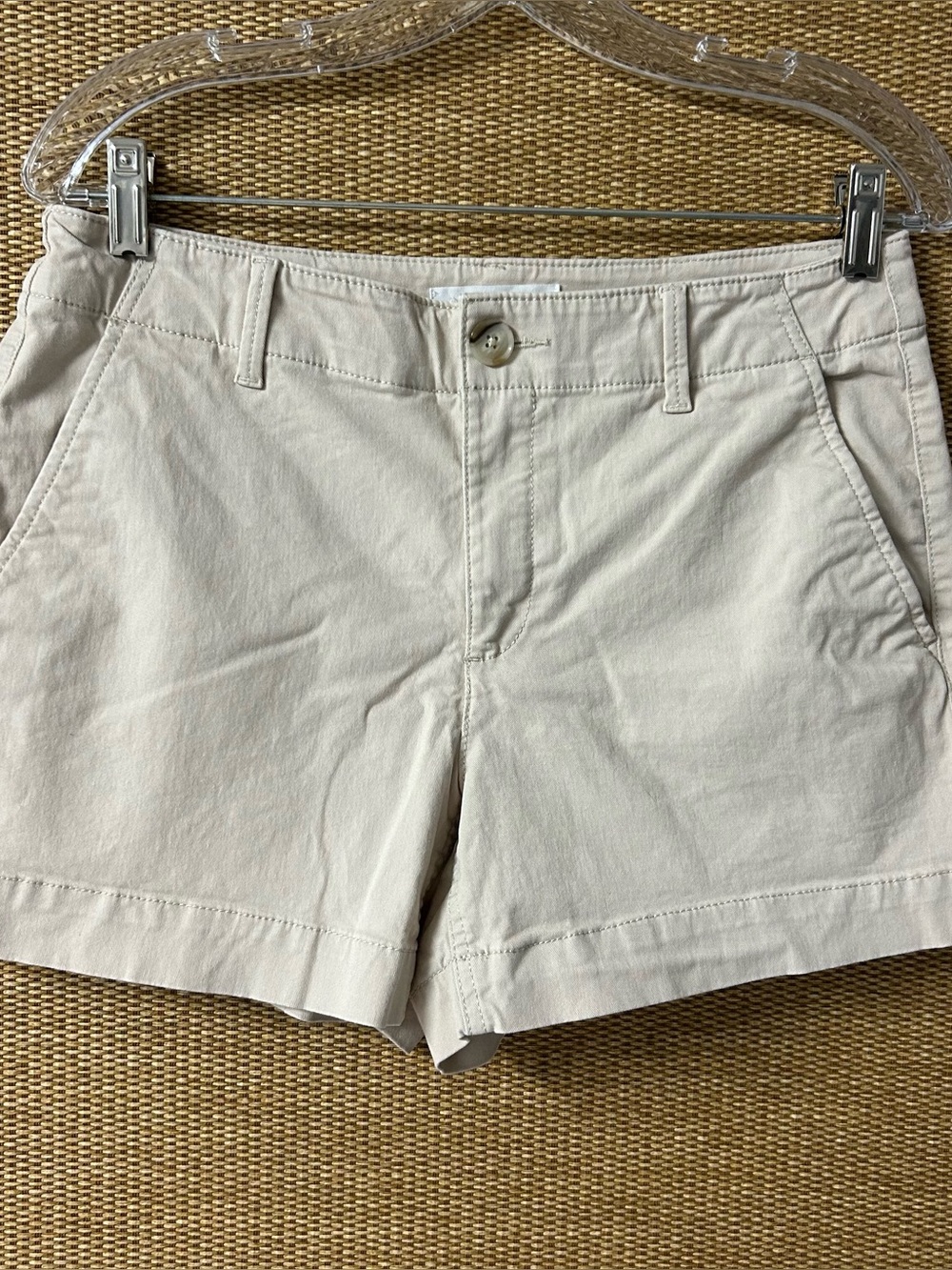 Loft Shorts Women’s 4 Cream The Washed Twill Short 4” Inseam